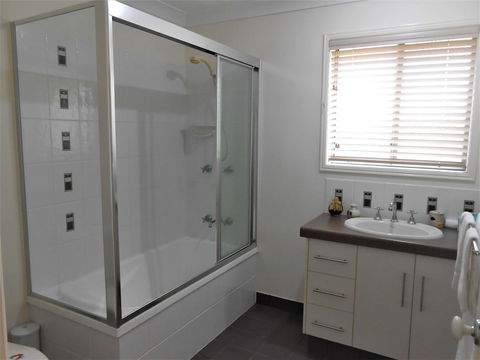 Koola Beach Apartments Bargara - Accommodation Ballina 6