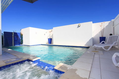 Koola Beach Apartments Bargara - Accommodation Ballina 3