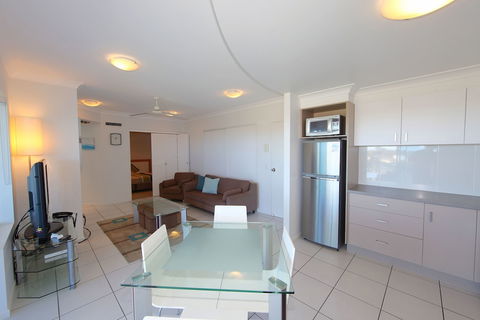 Koola Beach Apartments Bargara - Accommodation Ballina 5