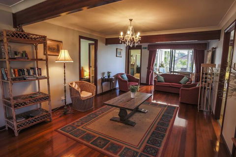 Ainslie Manor B&B - Accommodation Ballina 1