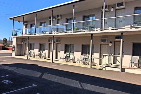 New England Motor Inn - Accommodation Ballina 2