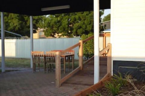 Otway Gate Motel - Accommodation Ballina 0