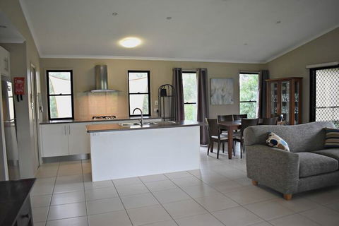 Melawondi Spring Retreat - Accommodation Ballina 5