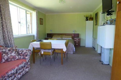 Quamby Pines Chalet - Accommodation Ballina 7