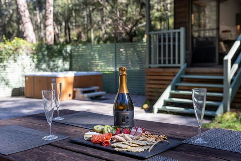 Cottages On Mount View - Accommodation Ballina 2