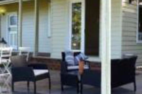 Eagles View Bed & Breakfast - Accommodation Ballina 0