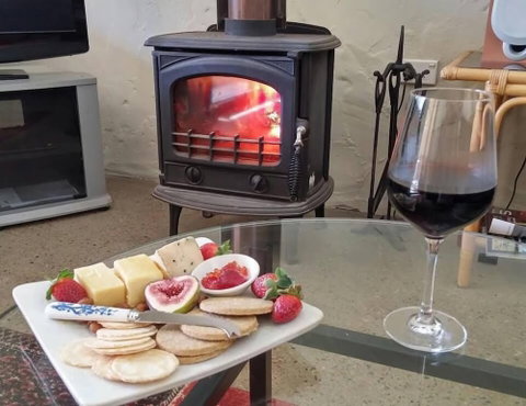 Milton Country Cottages - Accommodation Ballina 1