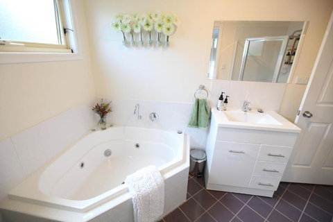 One Tree Bed & Breakfast - Accommodation Ballina 4