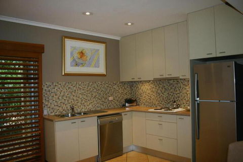 Noosa Terrace & Belmondos Waterfront Resort - Accommodation Ballina 5