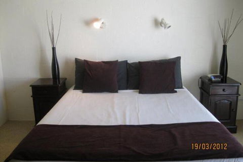 Noosa Terrace & Belmondos Waterfront Resort - Accommodation Ballina 0