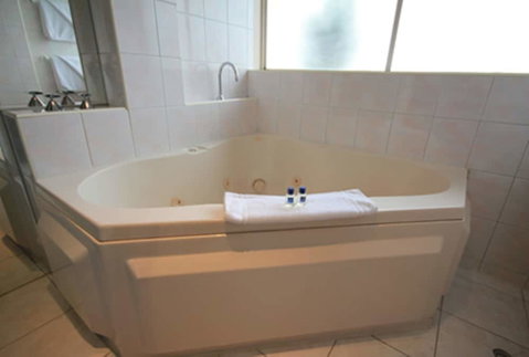 Hume Villa Motor Inn - Accommodation Ballina 3