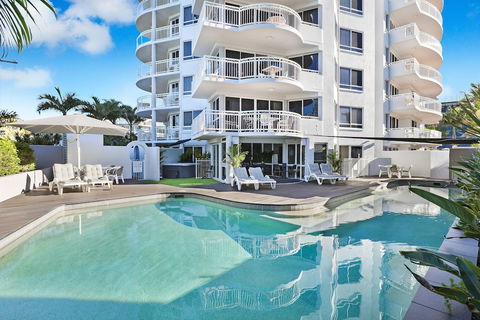 Beachside Resort - Kawana Waters - Accommodation Ballina 3