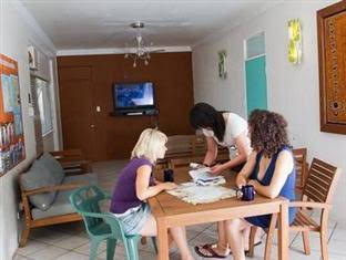 Darwin YHA - Accommodation Ballina 0
