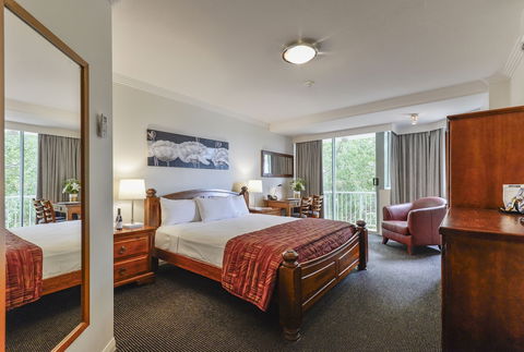 Burnett Riverside Hotel - Accommodation Ballina 4