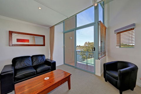 Burnett Riverside Hotel - Accommodation Ballina 5