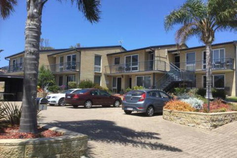 Calendo Apartments - Accommodation Ballina 0