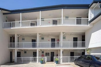 Ocean Front At The Entrance - Accommodation Ballina 3