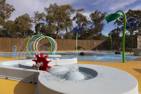 Alivio Tourist Park Canberra - Accommodation Ballina 1
