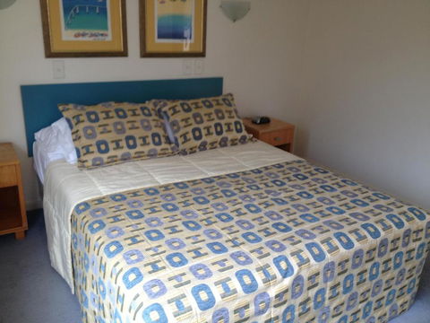 Noosa Parade Holiday Inn - Accommodation Ballina 3