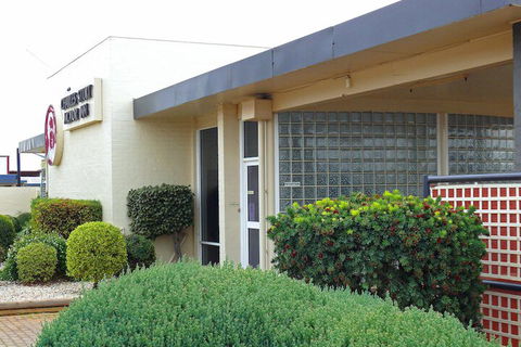 Charles Sturt Motor Inn West Wyalong - Accommodation Ballina 1