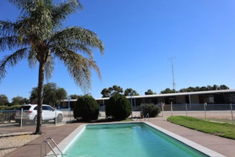Capri Motel - Accommodation Ballina 0