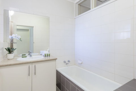 Dorset Gardens Hotel - Accommodation Ballina 6