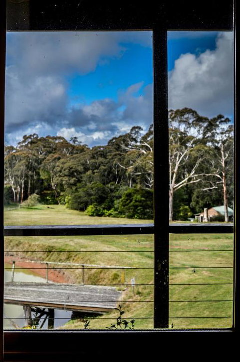 Ghost Hill Road Retreat - Accommodation Ballina 1