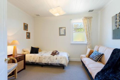 Templeton Cottage - Accommodation Ballina 0