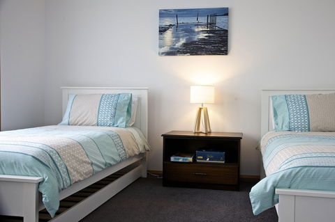 Penguin Beachfront Apartments - Accommodation Ballina 2