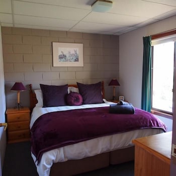 Forest Lodge Chalets - Accommodation Ballina 2