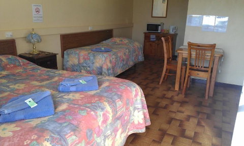 Goolgowi Highway Motel - Accommodation Ballina 3