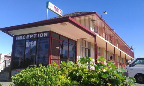 Goolgowi Highway Motel - Accommodation Ballina 2