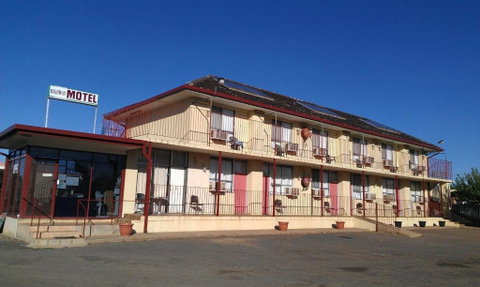 Goolgowi Highway Motel - Accommodation Ballina 1