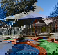 Golden Reef Motor Inn - Accommodation Ballina