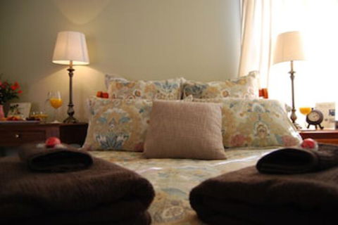 Highclaire House Bed & Breakfast - Accommodation Ballina 0