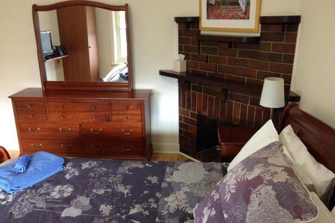 MacDonnell House Naracoorte - Accommodation Ballina 4