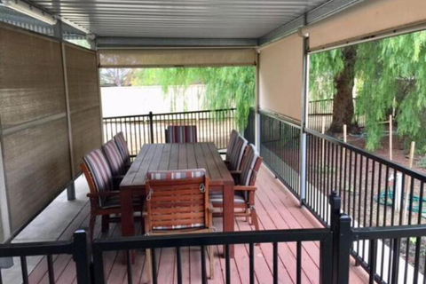 MacDonnell House Naracoorte - Accommodation Ballina 2