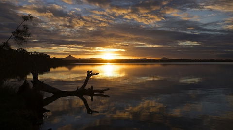 Lake Weyba Cottages - Accommodation Ballina 0