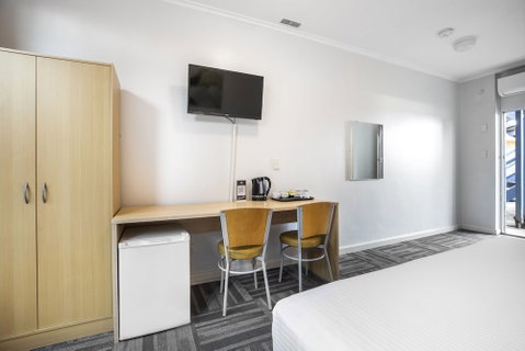 Meadow Inn Hotel-Motel - Accommodation Ballina 4