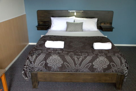 Golden Leaf Motor Inn - Accommodation Ballina 3