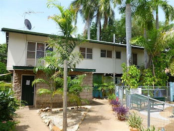 Palm Court Budget Motel Hostel/Backpackers - Accommodation Ballina 6
