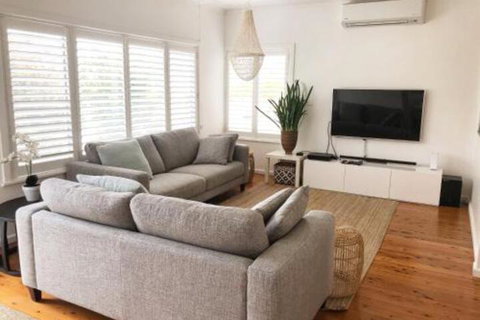 The Seaside Beachhouse Mollymook - Accommodation Ballina 0