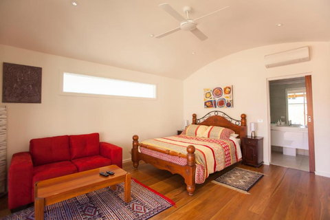 Chianti Cottages - Accommodation Ballina 5
