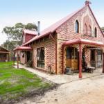 Chianti Cottages - Accommodation Ballina 0