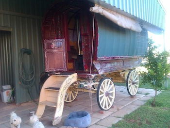 Birdwoodton VIC Accommodation Ballina