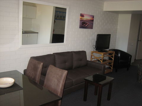 Regency Waterfront Motel - Accommodation Ballina 7