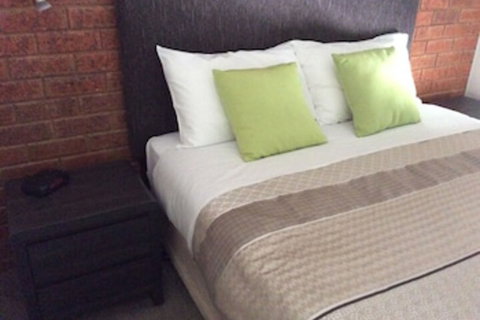Greenways Holiday Units - Accommodation Ballina 0