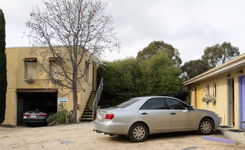 Albion Motel Hotel - Accommodation Ballina 0