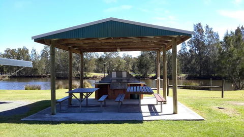 Tuncurry Lakes Resort - Accommodation Ballina 2