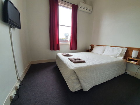Empire Hotel Goulburn - Accommodation Ballina 2